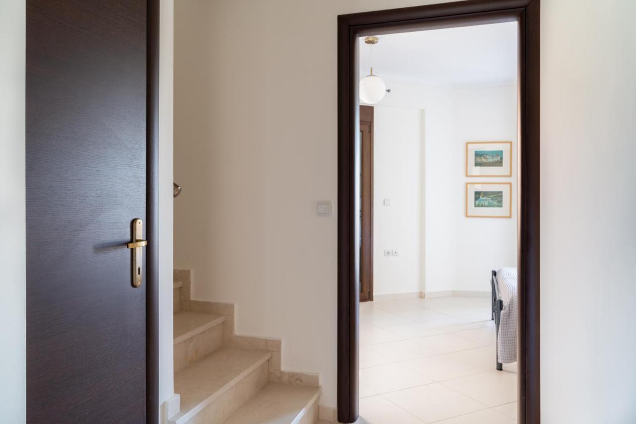 Milu Maisonette * Nea Moudania