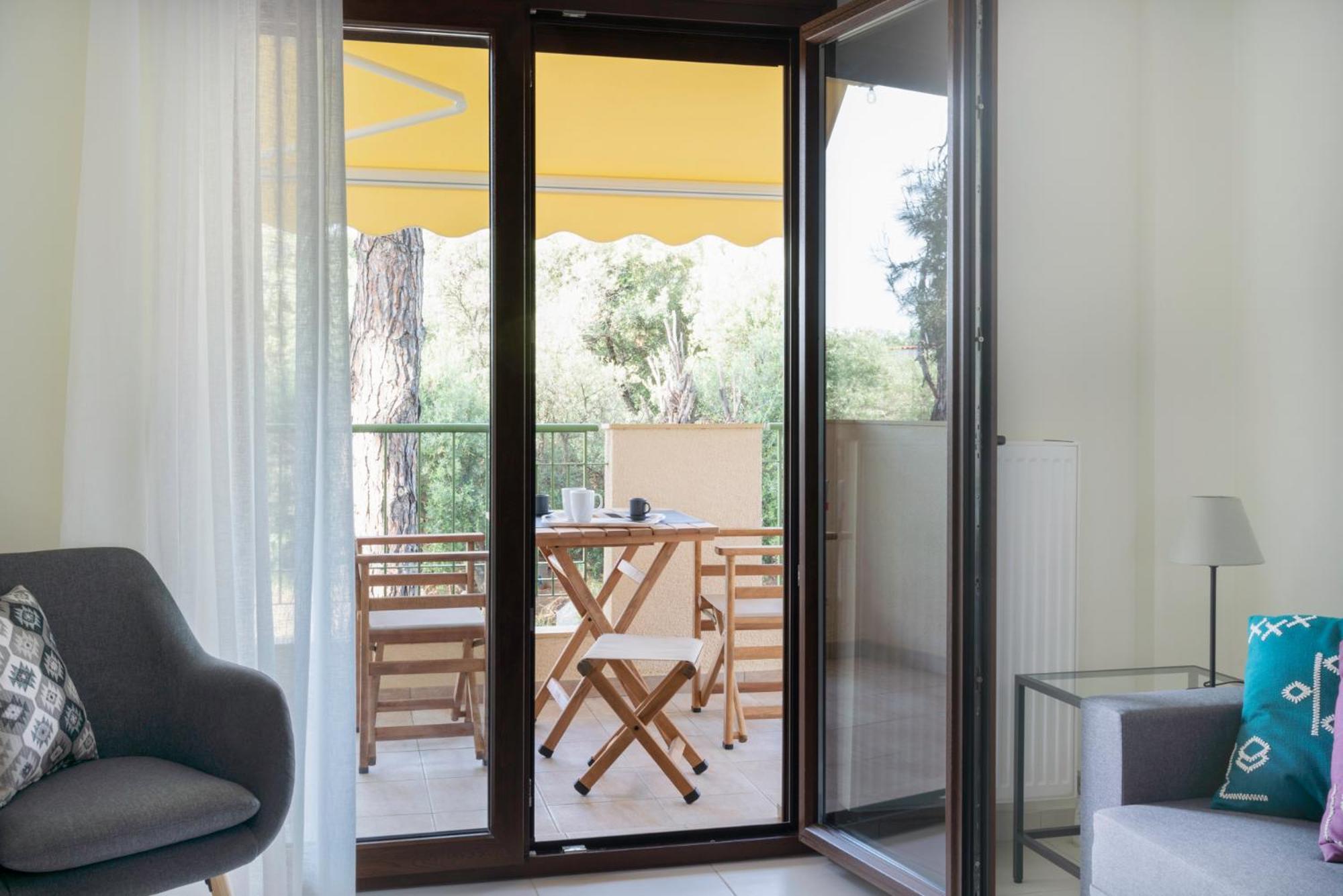 Milu Maisonette * Nea Moudania